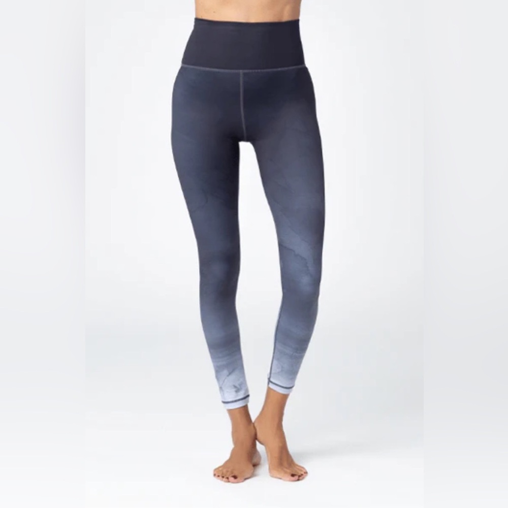 NWT Sol & Mane Mudra Legging